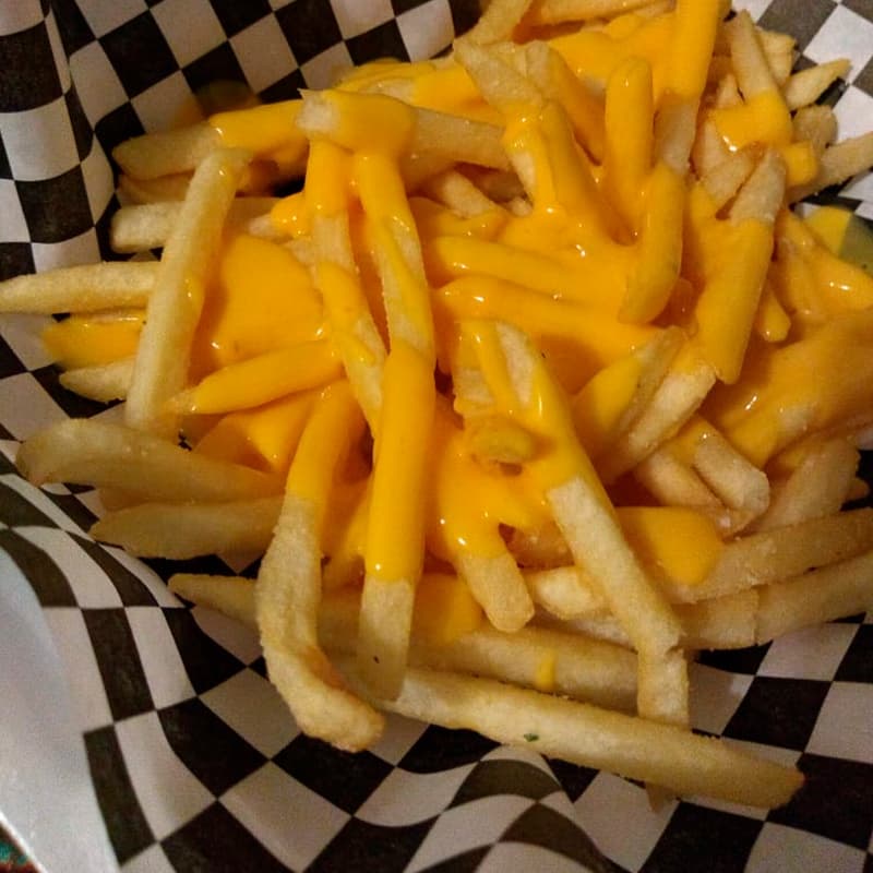Papas Fritas Medianas con Queso