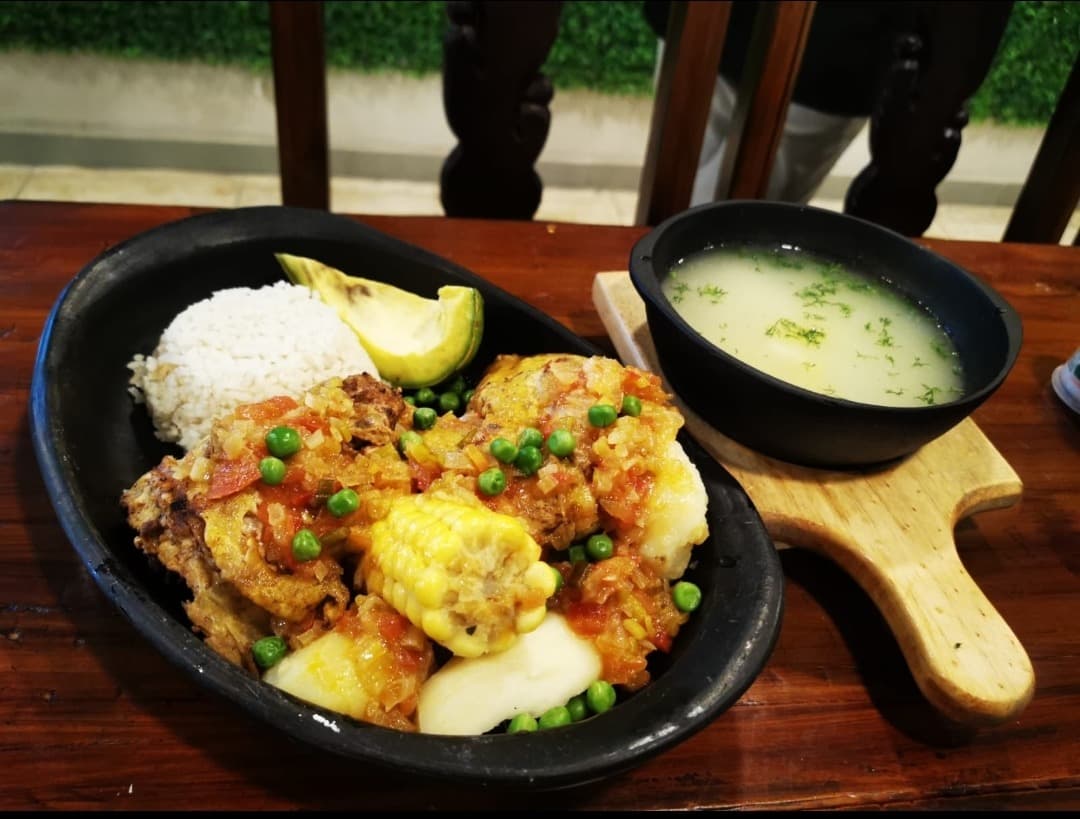 Sancocho de Gallina