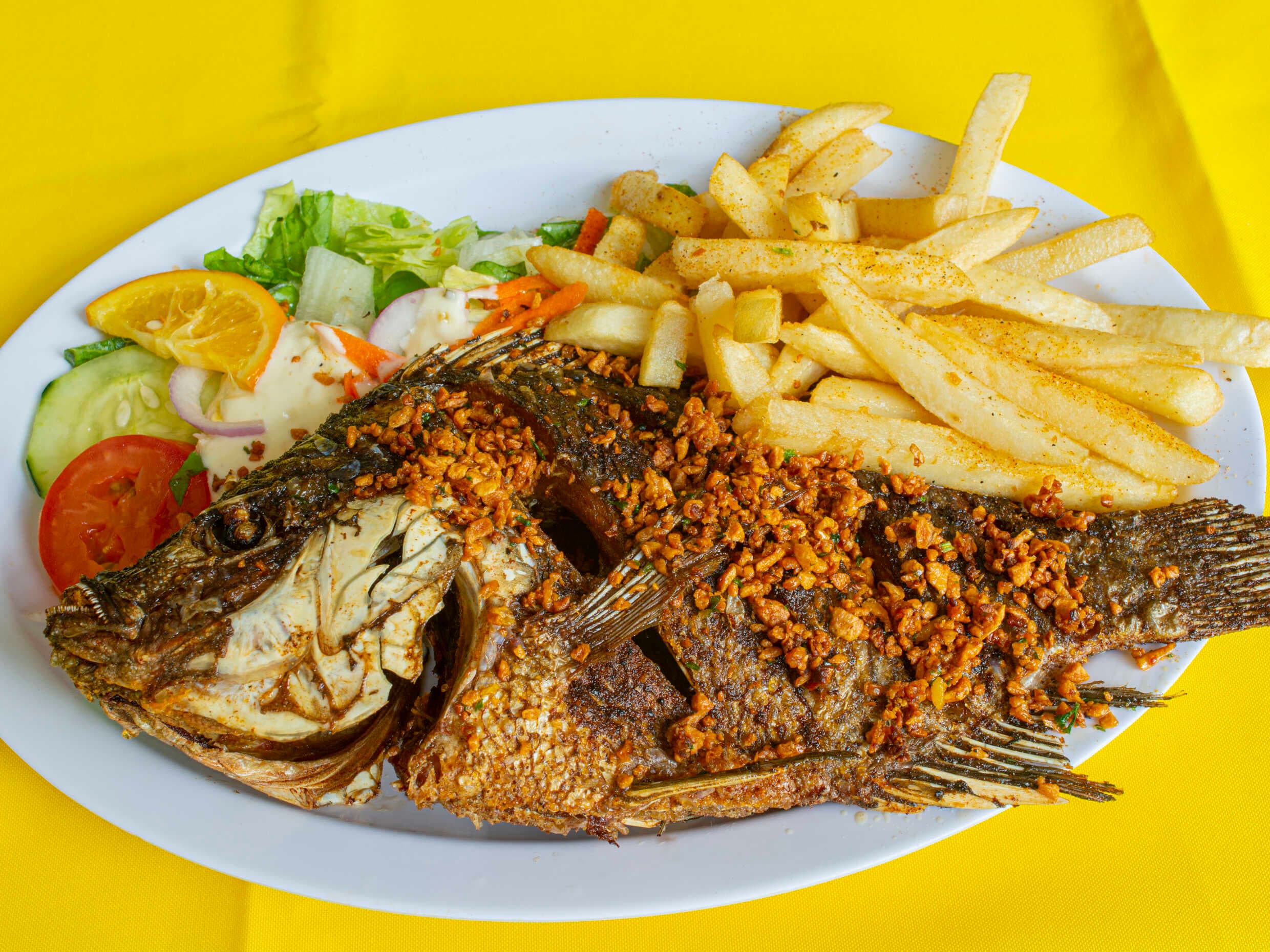 Pescado al Mojo de Ajo