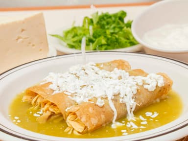 Enchiladas Verdes