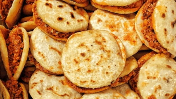 Gorditas de Chicharron