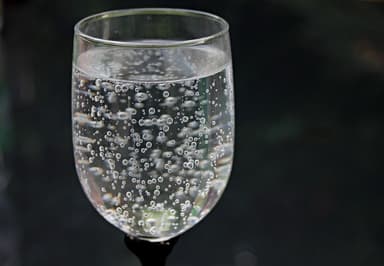 Agua mineral