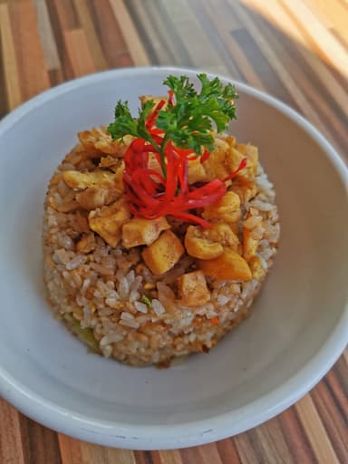 Yakimeshi con Pollo
