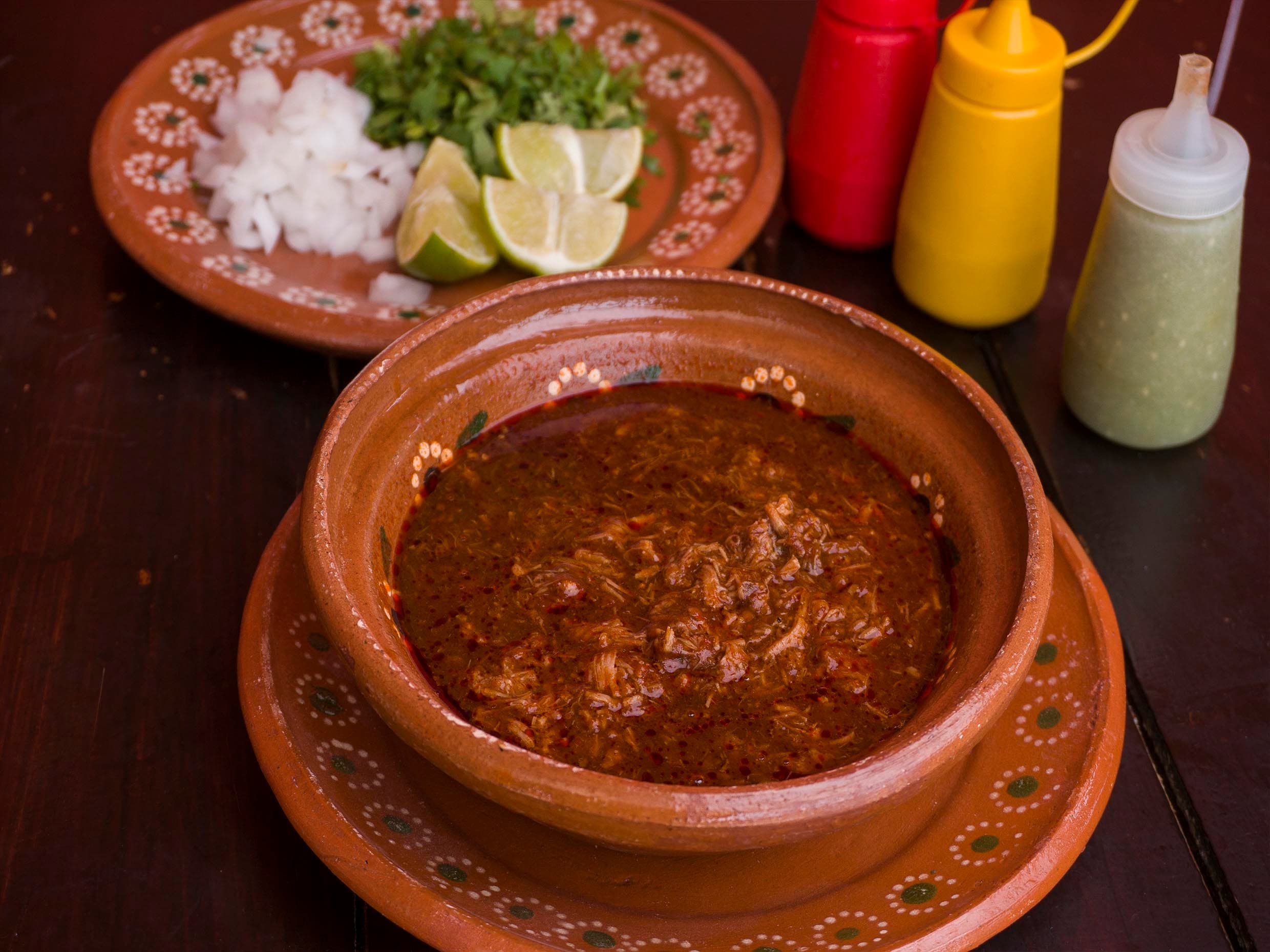 Consomé de Litro con Carne