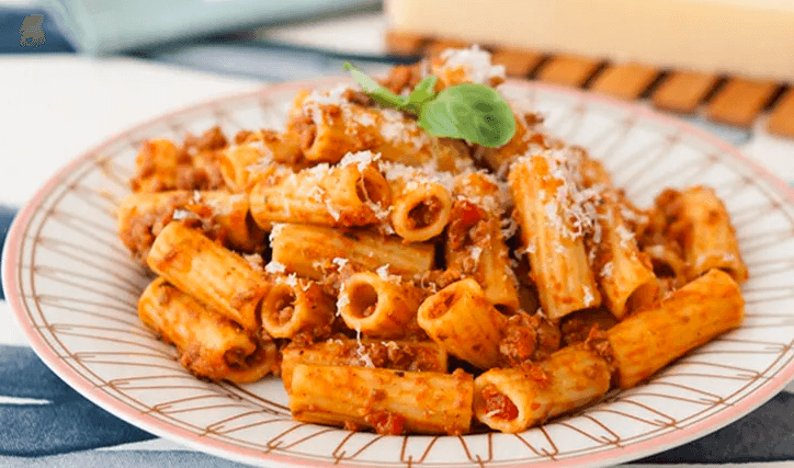 Rigatoni Bolognesa