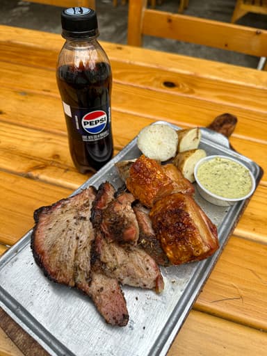 Combo Picada Media Libra + Postobón 250ml