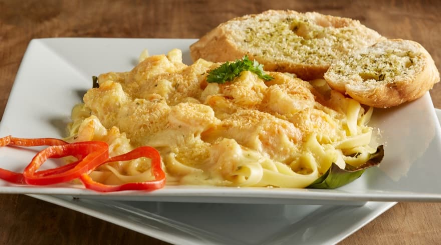Fetuccini De Camarón.
