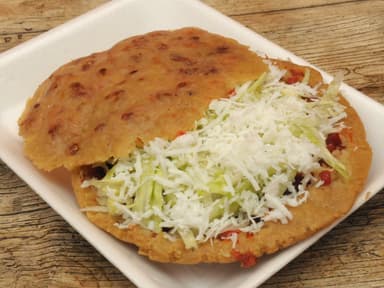 Gordita de Chicharrón