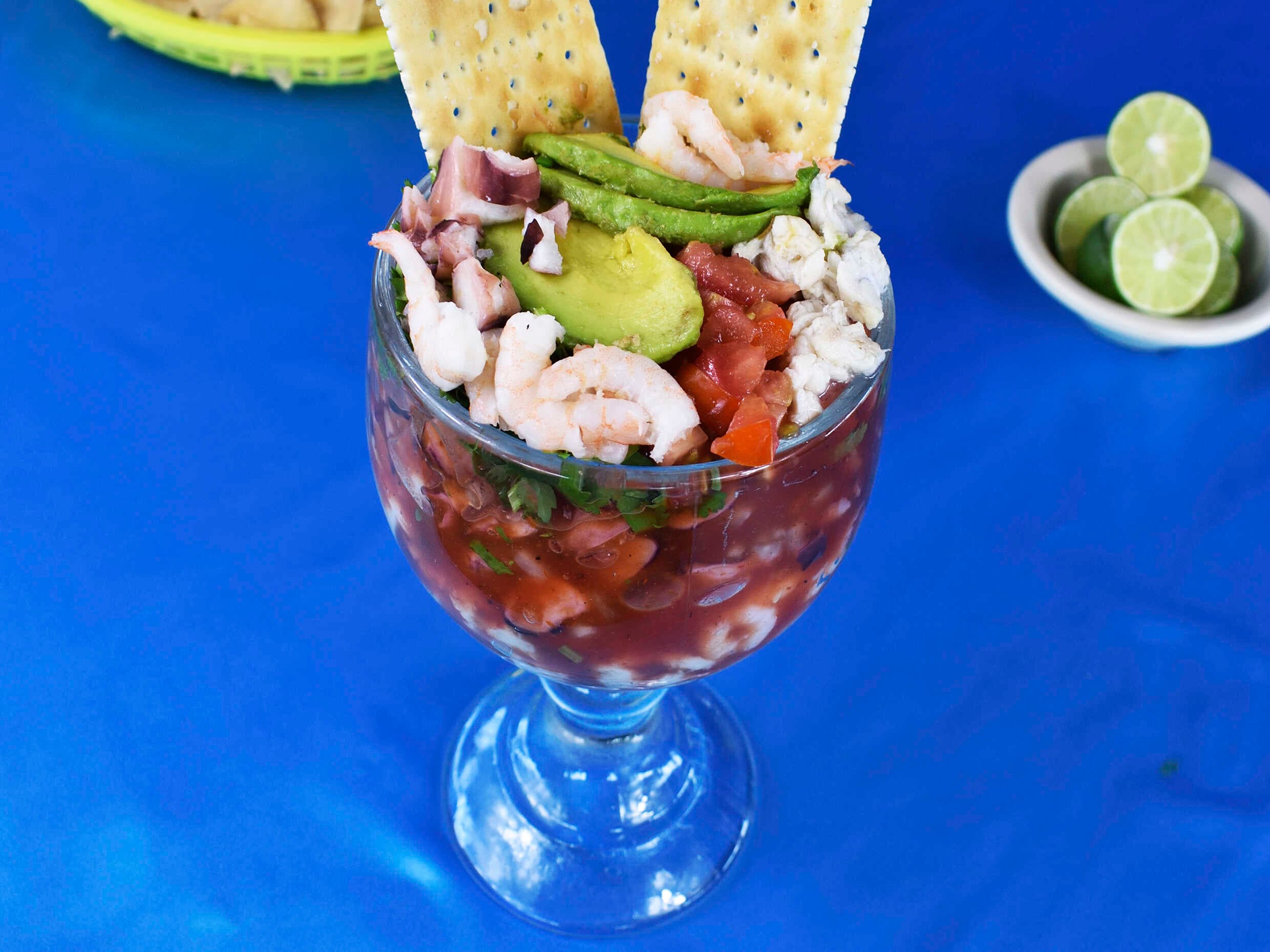 Cóctel Mixto Grande