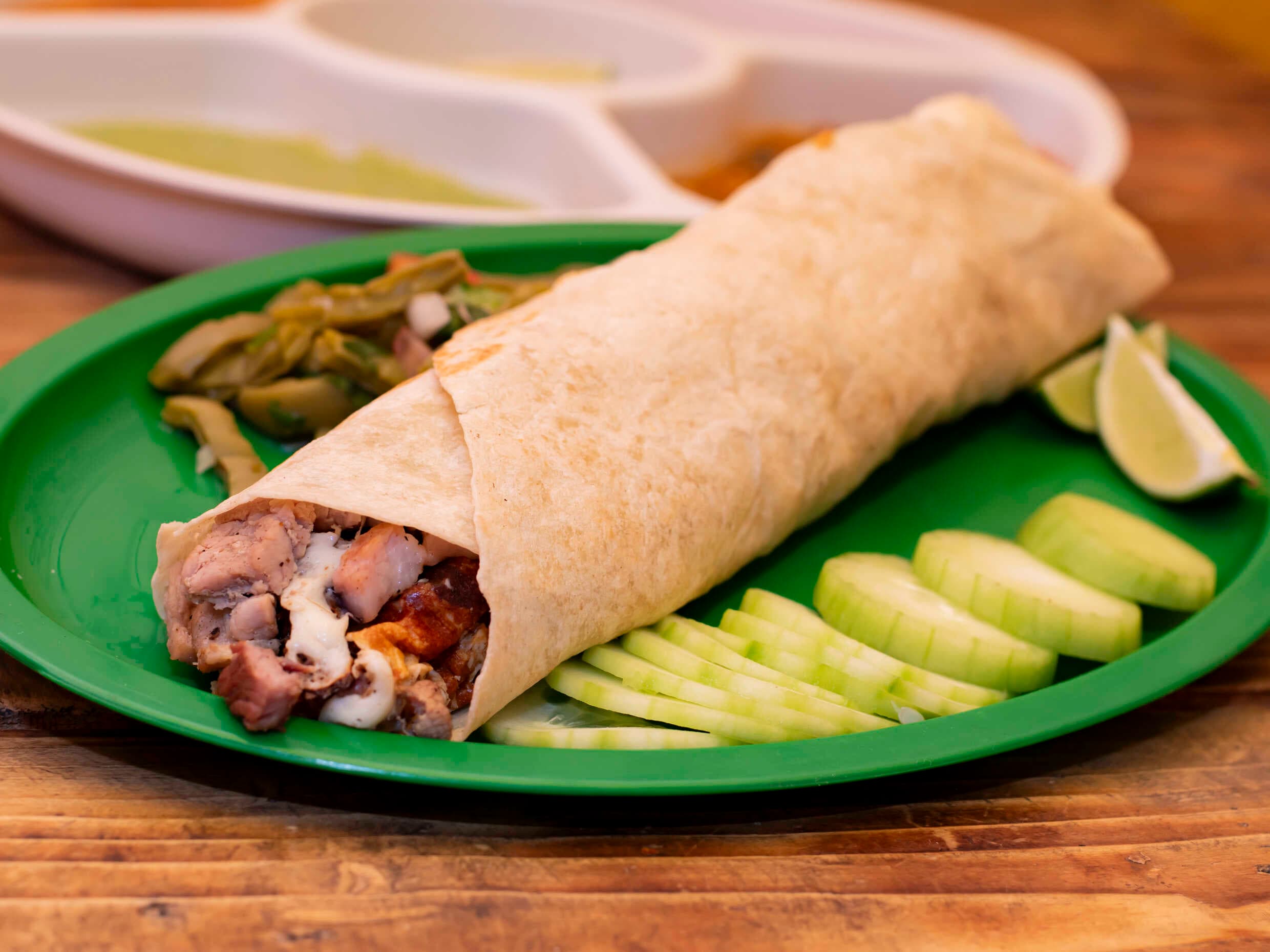 Burrito Campechano de Asada con Longaniza
