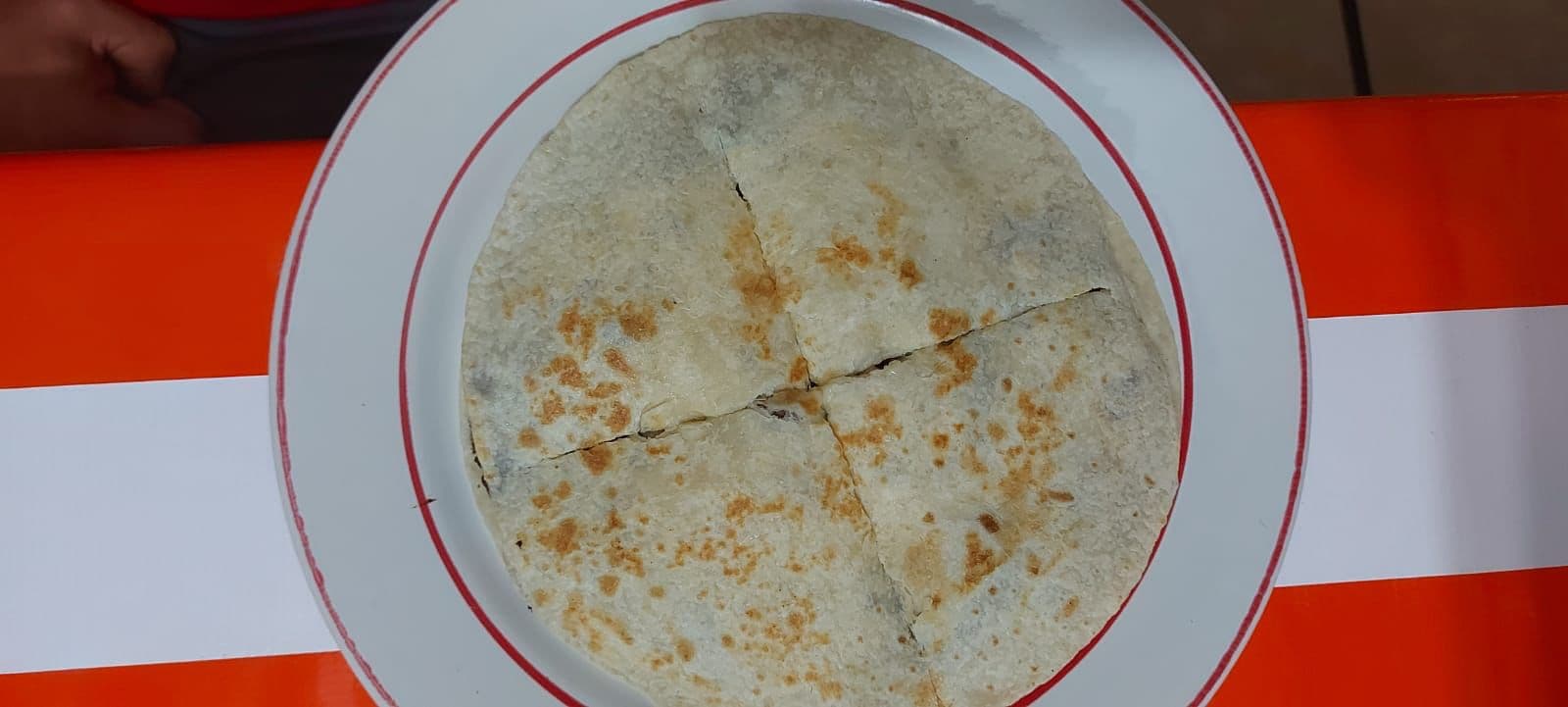 Mega Gringa de Carne Asada con Quesillo