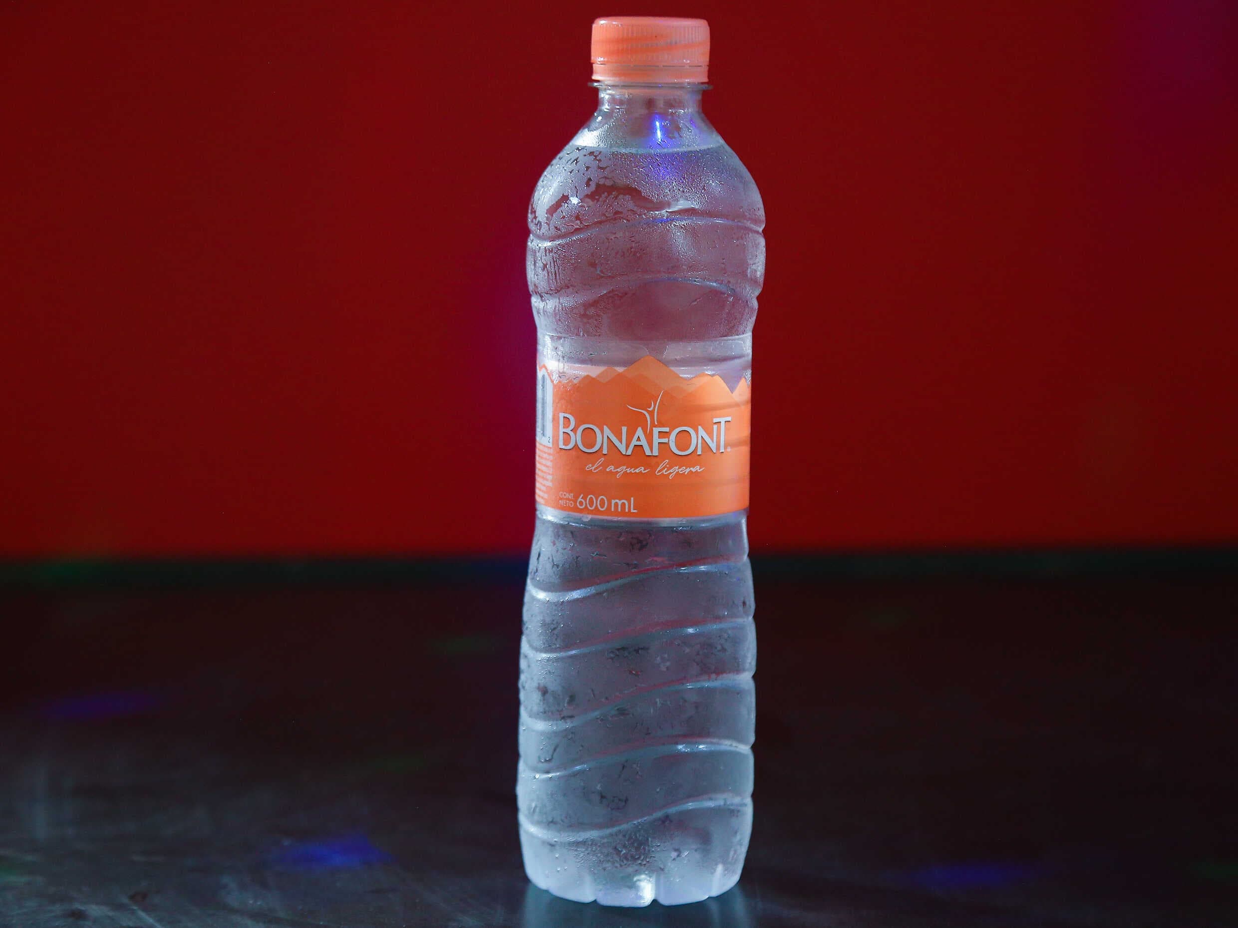 Agua Embotellada (500 ml.)