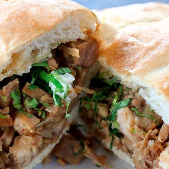 Torta carnita y cuerito