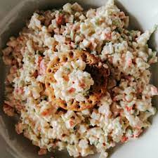 Ensalada Tampico con Galleta