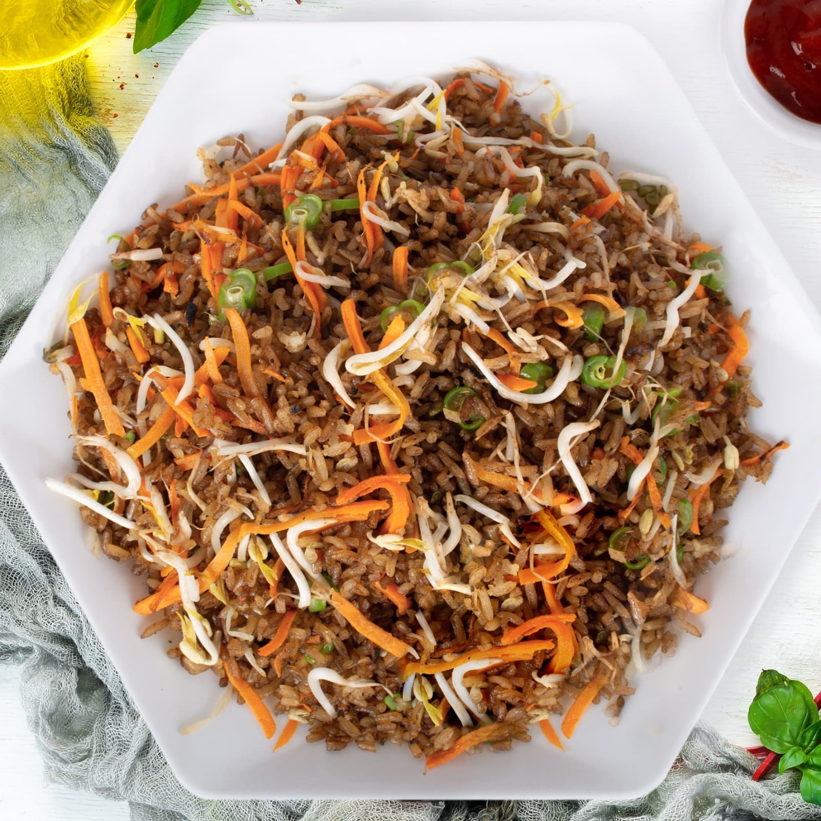 Arroz Oriental con Vegetales (3 a 4 Personas)