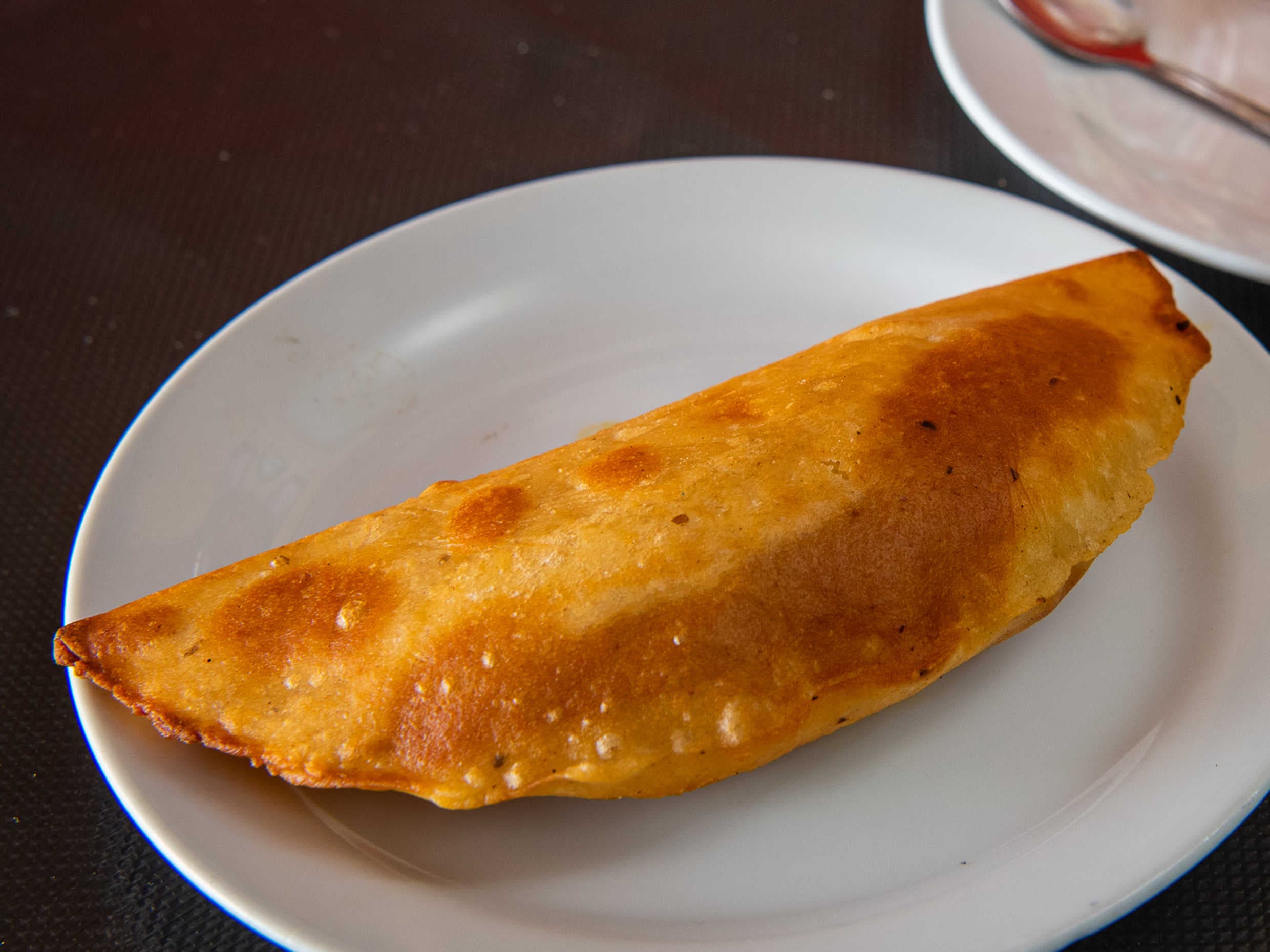 Empanada de cochinita
