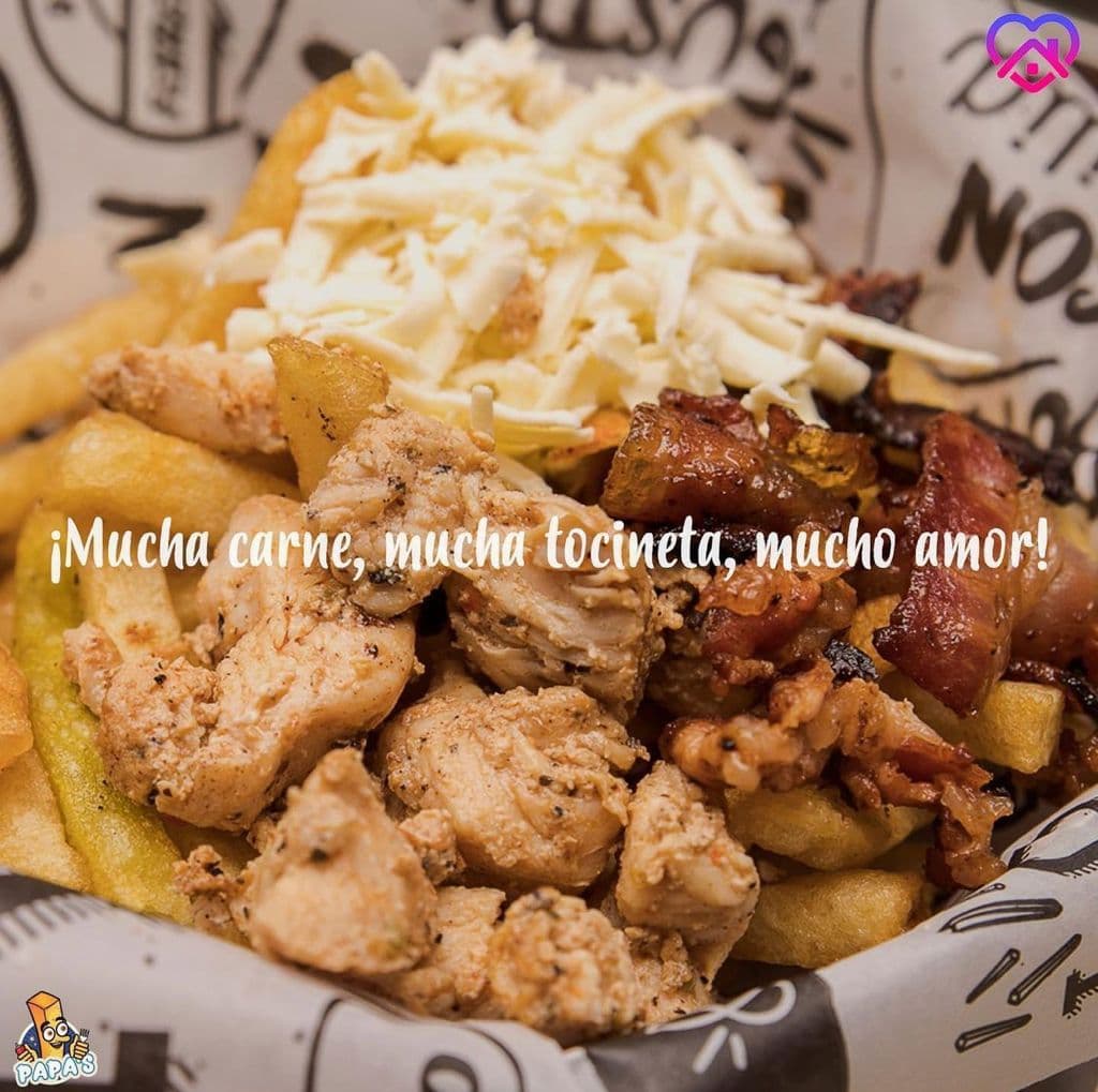 PAPAS CON CARNE SALCHICHA ( 2 personas)