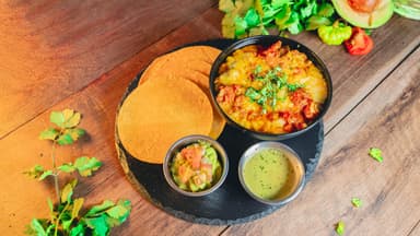 Cazuela de Queso fundido y Chorizo