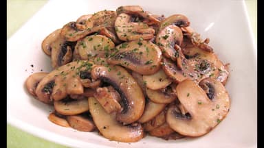Chapiñones al ajillo