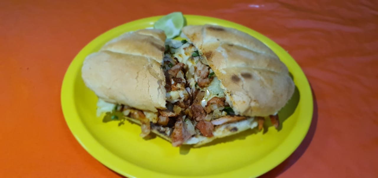 Torta de Suadero