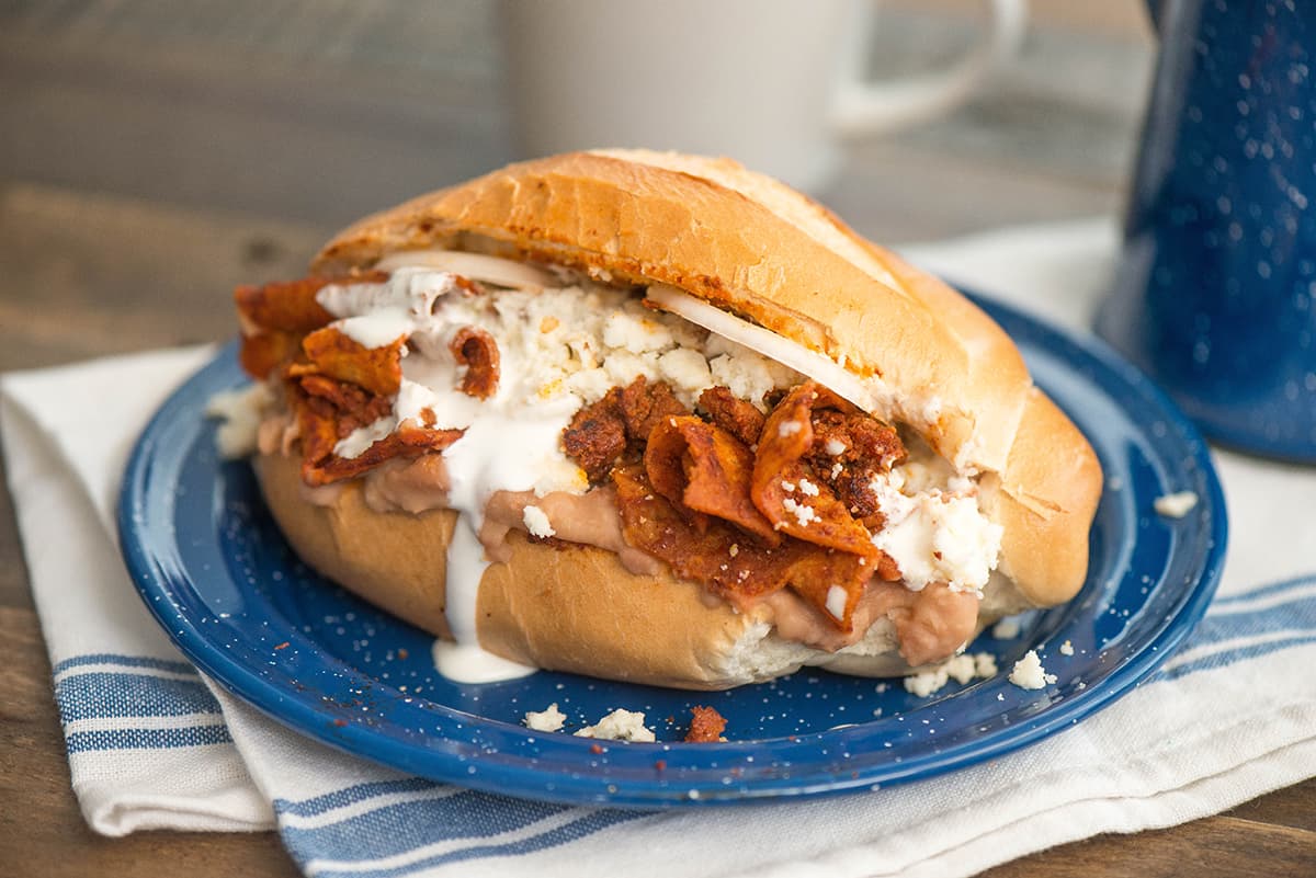 Torta de Chilaquiles *