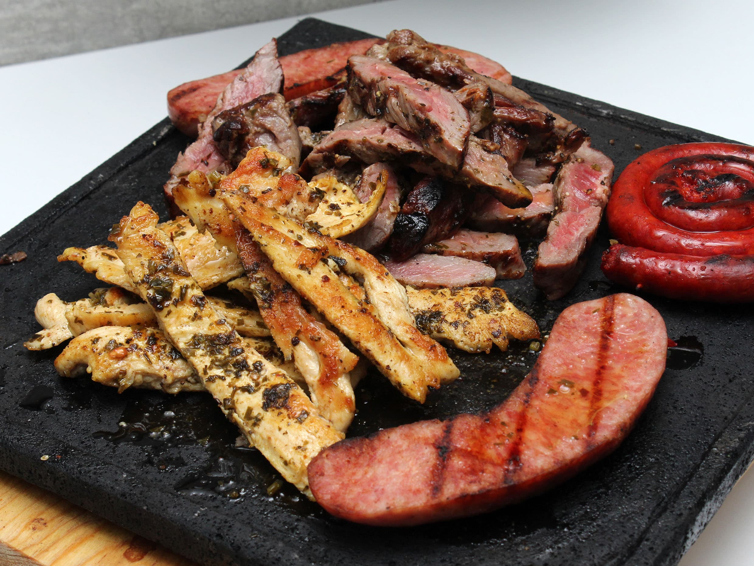PARRILLADA PARA 3 PERSONAS