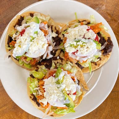 Tostadas de Pollo