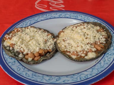 Sope Sencillo Salsa Roja