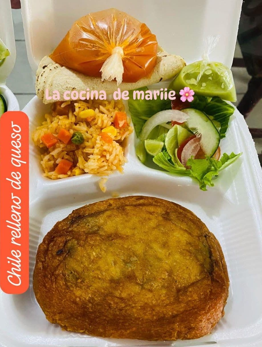 CHILE RELLENO DE QUESO