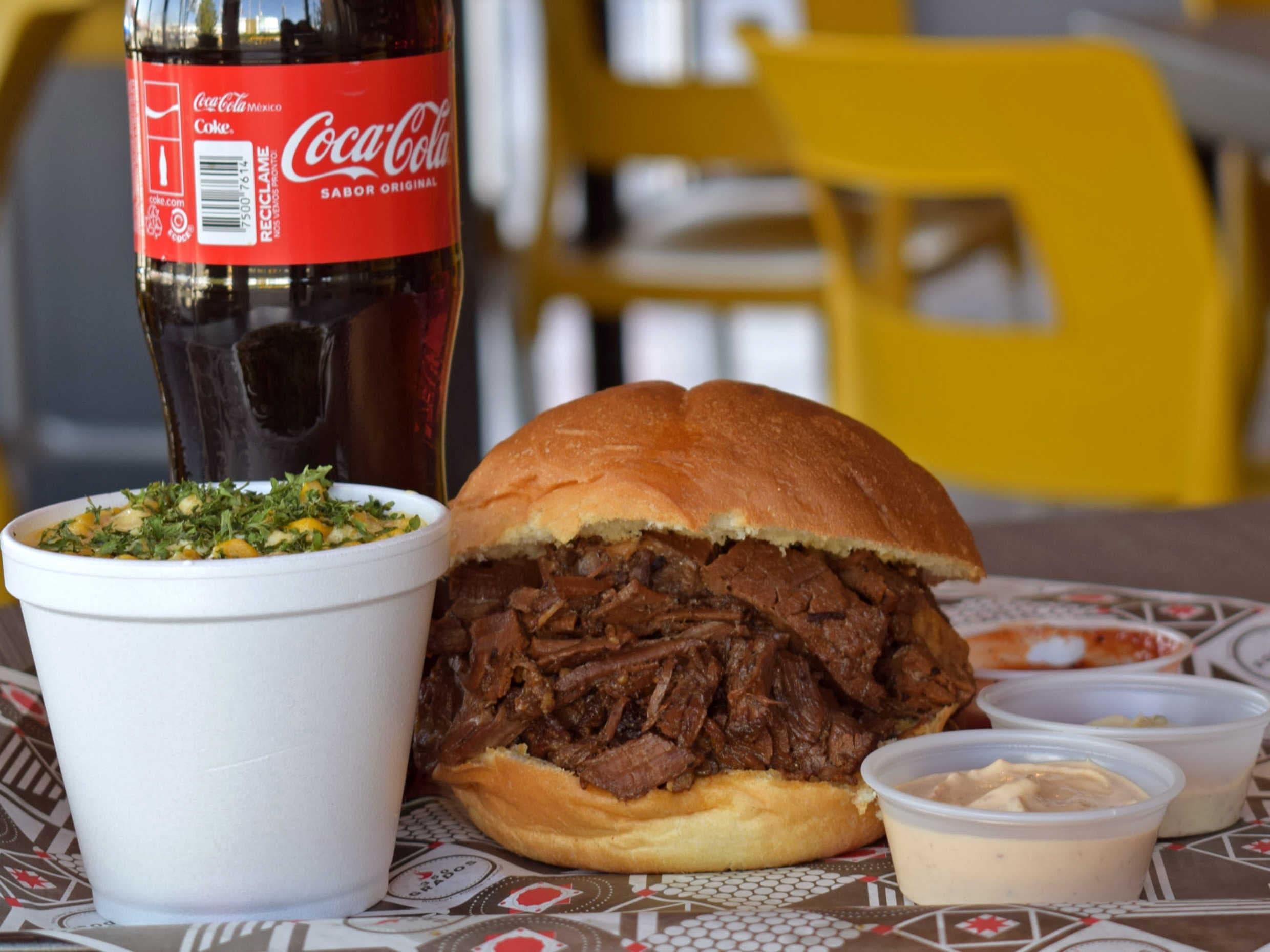 SANDWICH DE BRISKET EN COMBO