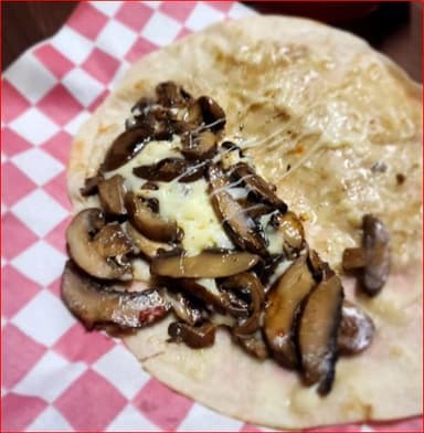 Quesadilla con Champiñones.