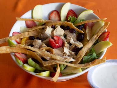 Ensalada de Pollo Asado