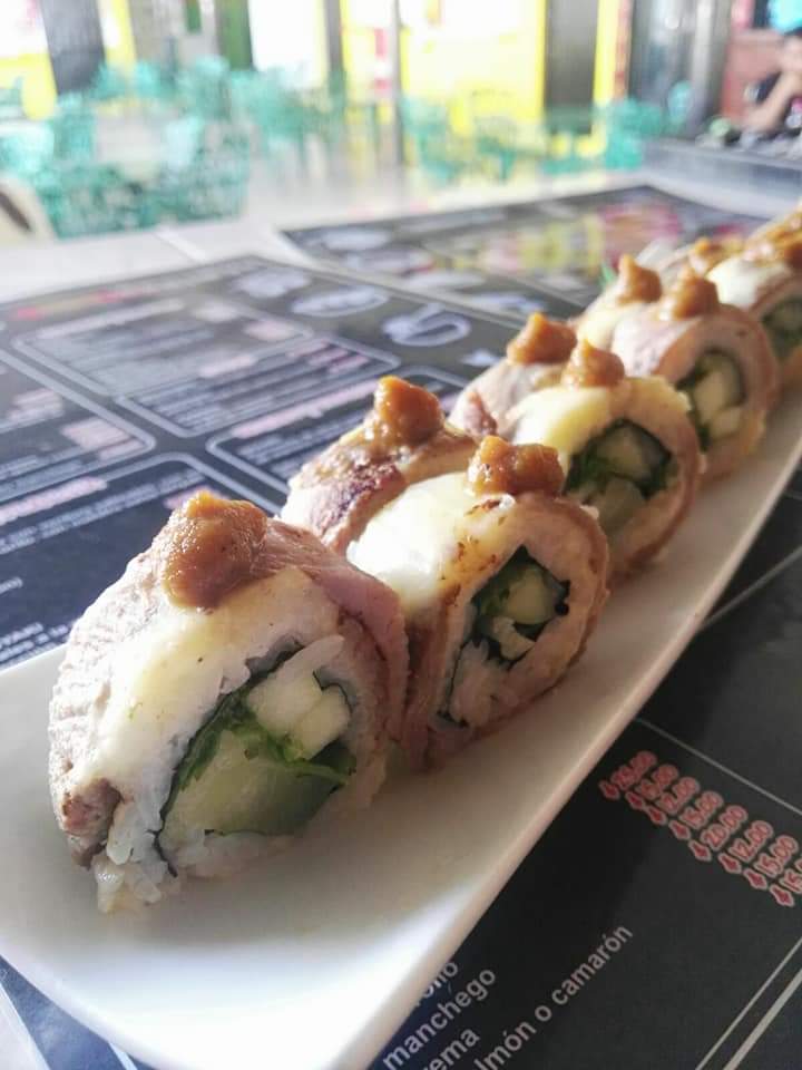 Dragón Roll