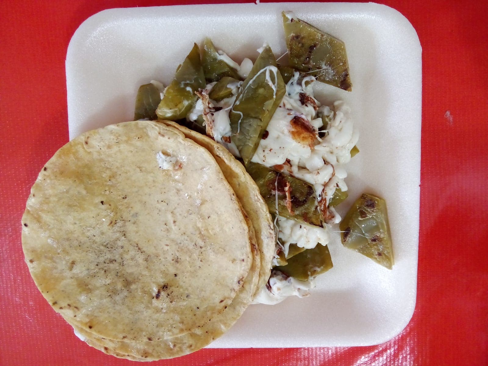Nopal Con Queso