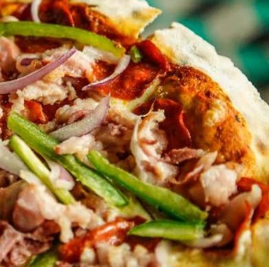 Pizza Carnes Frias