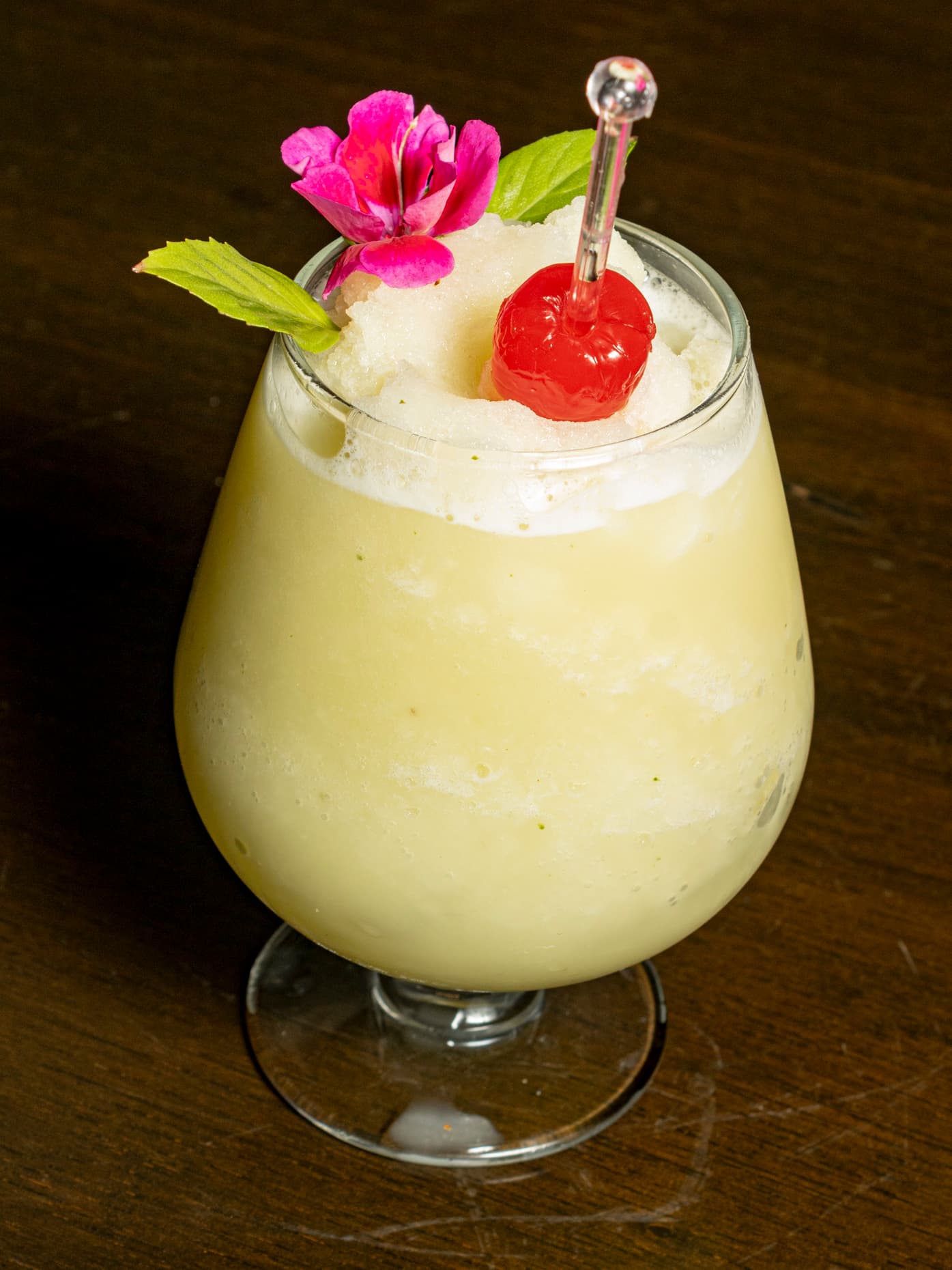 PIÑA ALBAHACA