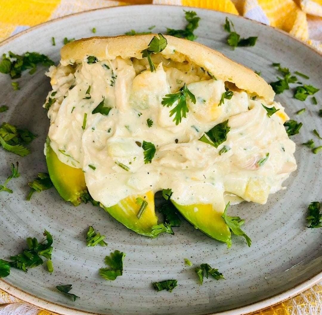 Arepa Reina Pepiada