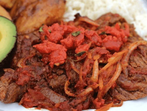 Carne en Bisteck con Arroz