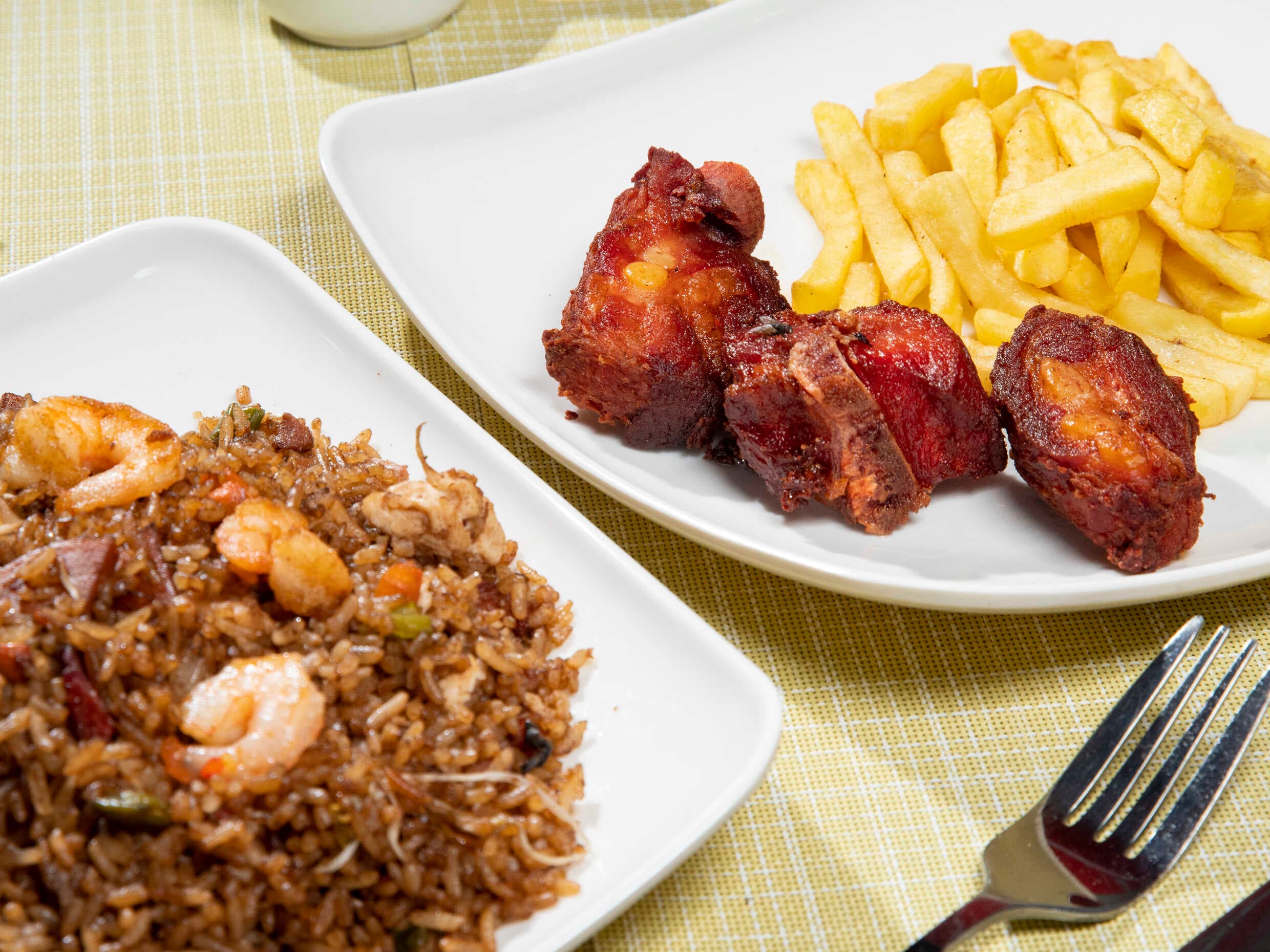 Caja Arroz Chino con Costilla 1 Persona