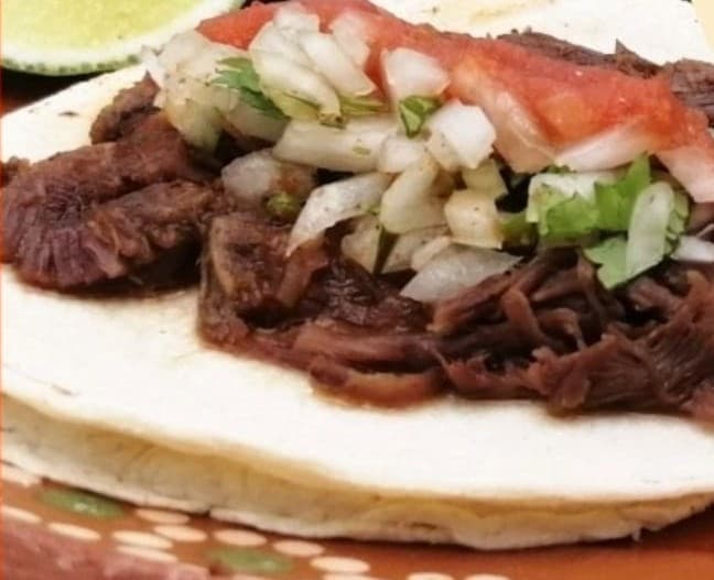 Tacos de Barbacoa de Res