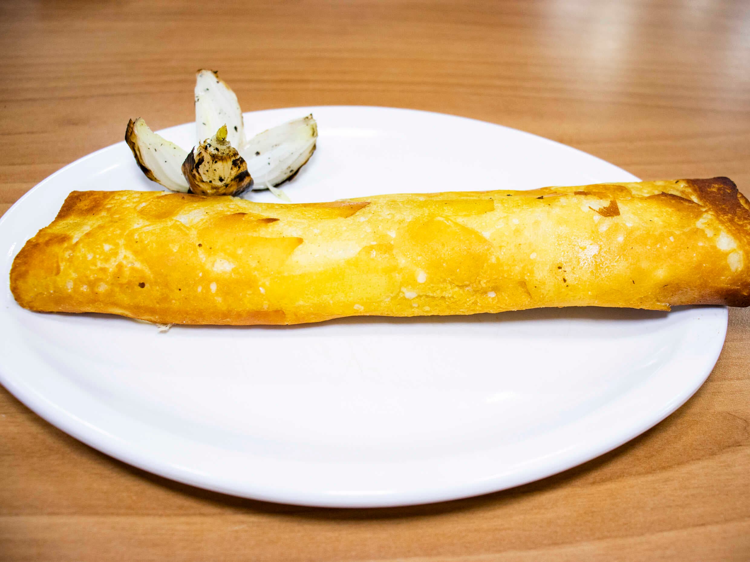 Chicharrón de Queso con Bistec