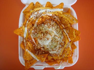 Tostielote (bolsa de tostitos con elote)