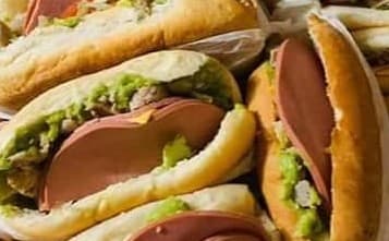 Mortadela y Aguacate