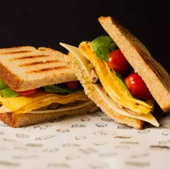 2X1 Deli