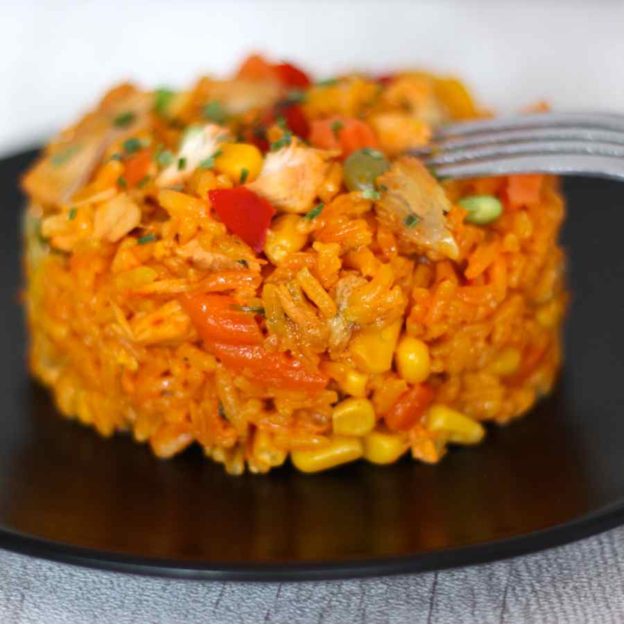 Arroz con Pollo plato
