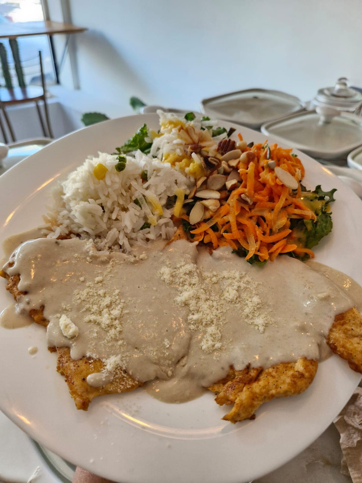 Pechuga en Salsa de Champiñones