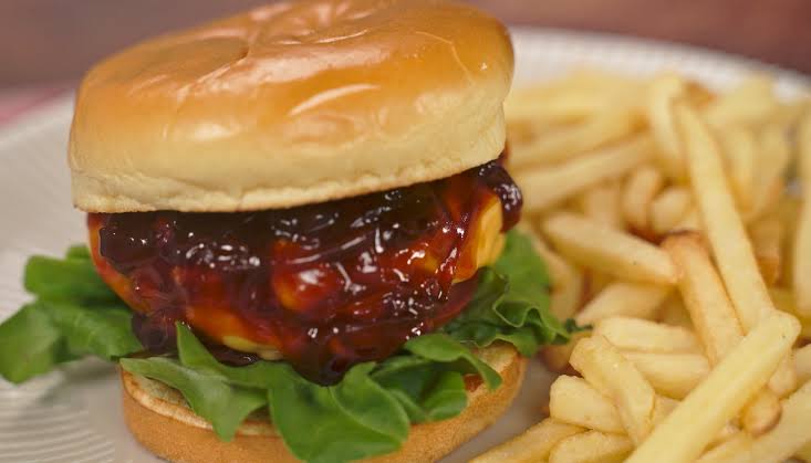 Hamburgusa BBQ + Orden de papas