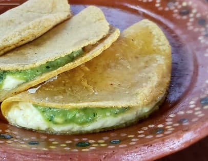 Quesadilla con Costilla