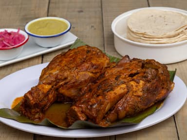 2 Chamorros Horneados