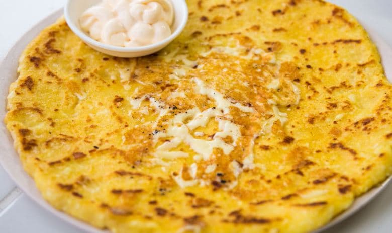 Tortilla con Queso(incluye natilla)